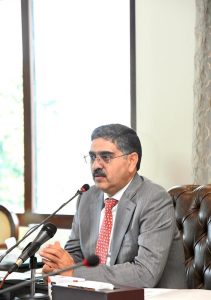 Caretaker Prime Minister Anwaar-ul-Haq Kakar giving his remarks in a meeting with a delegation of Harvard University Students