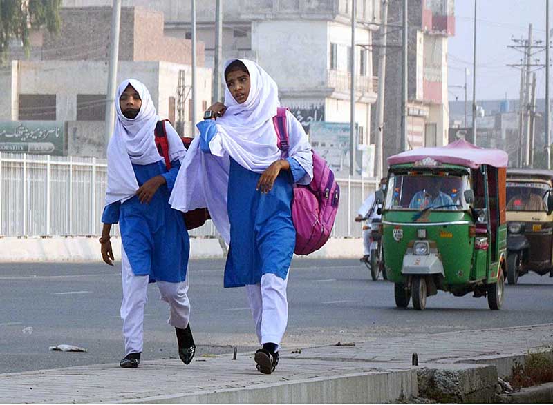 Students going back to school after summer vacations