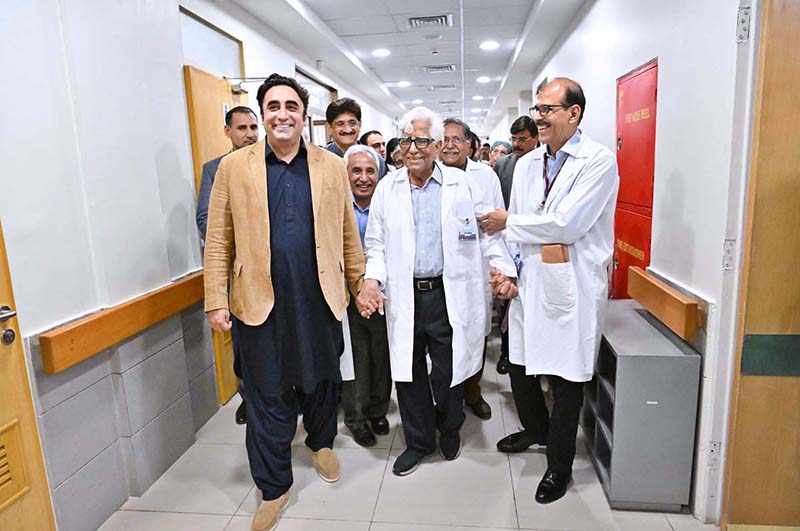 Chairman Pakistan People's Party and Foreign Minister Bilawal Bhutto Zardari visiting after inauguration of Sindh Institute of Urology and Transplantation (SIUT) Medical Complex Sukkur