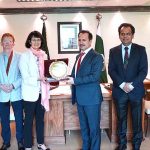 Caretaker Federal Minister for Health Dr. Nadeem Jan presenting souvenir to Chief Executive Officer UK Health Security Agency