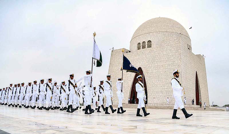 Pakistan Navy takes over duties of Ceremonial Guard at Mazar-e-Quaid on 76th Independence anniversary