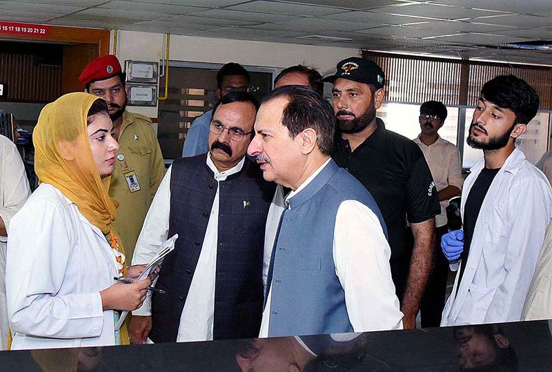 Caretaker Federal Health Minister Dr. Nadeem Jan visit the PIMS Hospital to check the health facilities.