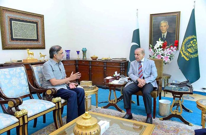 Advisor to Prime Minister on Kashmir Affairs and Gilgit Baltistan Qamar Zaman Kaira calls on Prime Minister Muhammad Shehbaz Sharif
