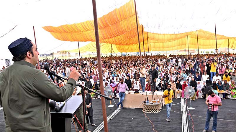 Chairman Pakistan People's Party and Foreign Minister Bilawal Bhutto Zardari addressing during distribution Ceremony of land ownership rights to flood affectees