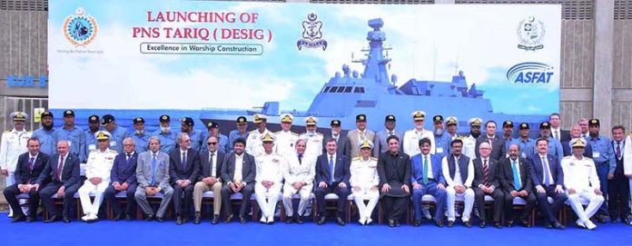 Prime Minister Muhammad Shehbaz Sharif, Turkiye's Vice President Cevdet Yilmaz and other dignitaries in a group photo at the launching ceremony of Pakistan's 4th MILGEM Corvette "PNS Tariq" Prime Minister Muhammad Shehbaz Sharif, Turkiye's Vice President Cevdet Yilmaz and other dignitaries in a group photo at the launching ceremony of Pakistan's 4th MILGEM Corvette "PNS Tariq"