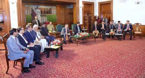 Caretaker Prime Minister Anwaar-ul-Haq Kakar addressing businessmen and owners of small and medium-sized industries