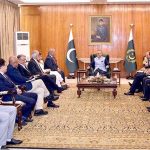 President Dr Arif Alvi in a meeting with the representatives of the Pakistan Federal Union of Journalists (PFUJ), All Pakistan Newspapers Society (APNS), Pakistan Broadcasters Association (PBA), Council of Pakistan Newspaper Editors (CPNE), and Association of Electronic Media Editors and News Directors (AEMEND), who called on him, at Aiwan-e-Sadr