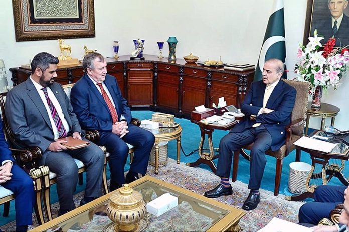 A delegation of Barrick Gold led by CEO Mark Bristow calls on Prime Minister Muhammad Shehbaz Sharif A delegation of Barrick Gold led by CEO Mark Bristow calls on Prime Minister Muhammad Shehbaz Sharif