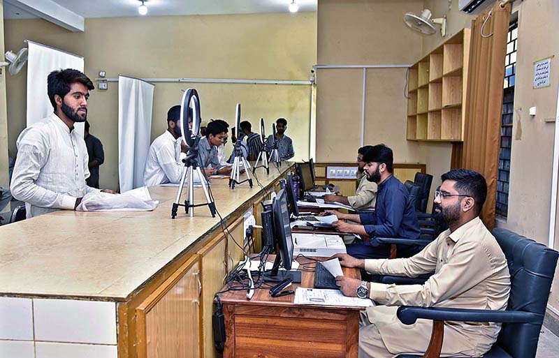 Students getting their documents verified in the ongoing autumn 2023 admission campaign at the Islamia University of Bahawalpur