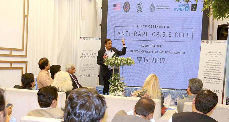 Mayor Karachi Barrister Murtaza Wahab is unveiling the strength of Sindh's first Anti-Rape Crisis Cell in collaboration with Sindh Health Department and United Nations Program for Women at Police Surgeon Office Civil Hospital Karachi