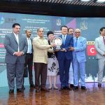 Prime Minister Muhammad Shehbaz Sharif presenting awards to heads/representatives of Chinese companies operating in Pakistan under the CPEC