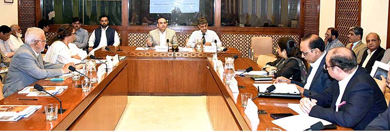 Senator Muhammad Abdul Qadir, Chairman Senate Standing Committee on Petroleum presiding over a meeting of the committee at Parliament House