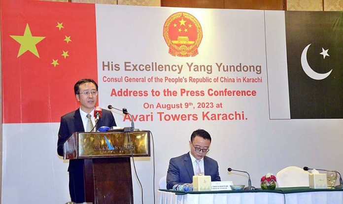 Consul General of the People’s Republic of China in Karachi Mr. Yang Yundong addressing to the Press Conference at local hotel. Commercial Counselor Mr. Yang Guangyuan also seen on the stage
