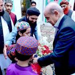 Students of Idara Talemat-e-Islamia presenting flower bouquets to Prime Minister Muhammad Shehbaz Sharif upon his arrival