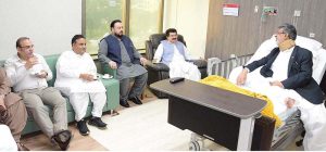 Chairman Senate, Muhammad Sadiq Sanjrani and Senators inquiring about the health of Sardar Sarfraz Chakar Domki at a local Hospital