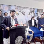 Sindh Governor Mohammed Kamran Khan Tessori addressing a pictorial exhibition ceremony on 'Kashmir Exploitation Day at Arts Council of Pakistan