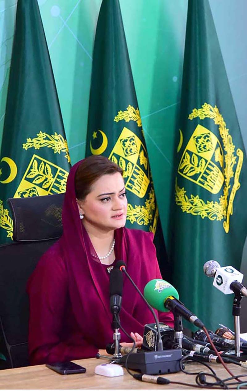 Federal Minister for Information and Broadcasting, Marriyum Aurangzeb addressing a press conference