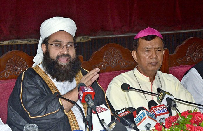 Chairman Pakistan Ulama Council and Special Representative to PM on Interfaith Harmony Hafiz Tahir Mehmood Ashrafi addressing a press conference at Anthony's Church