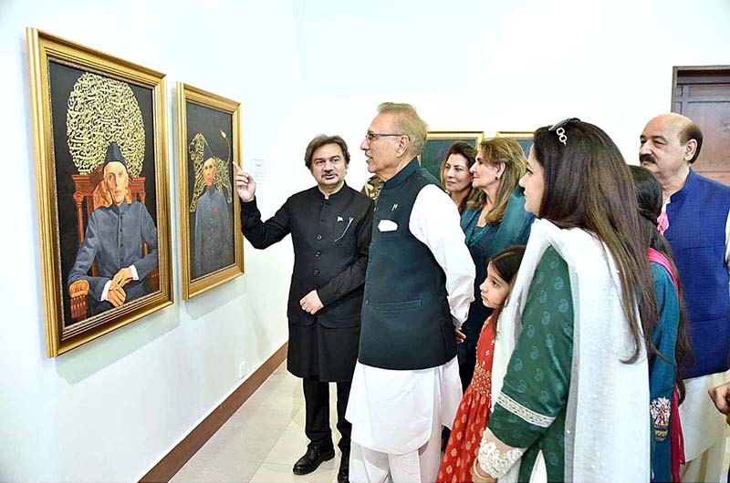 President Dr. Arif Alvi viewing a painting exhibition to pay tribute to Quaid-e-Azam Muhammad Ali Jinnah on Pakistan's Independence Day