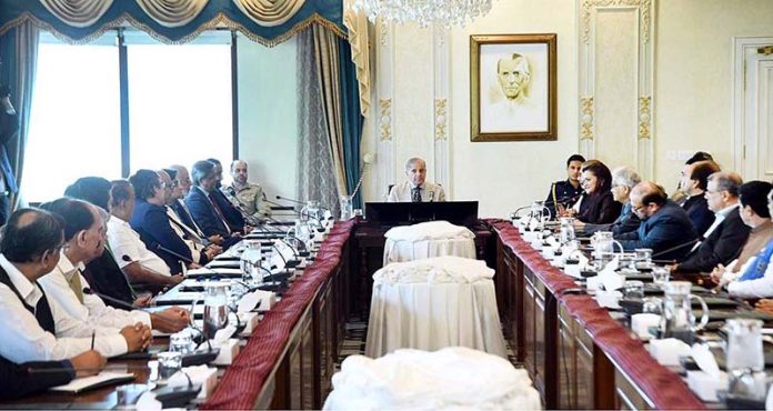 A delegation of Pakistan Broadcasters' Association, All Pakistan Newspapers Society, Council of Pakistan Newspaper Editors calls on Prime Minister Muhammad Shehbaz Sharif