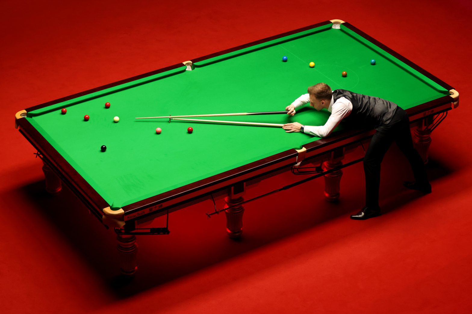 World snooker champion given sports complex membership