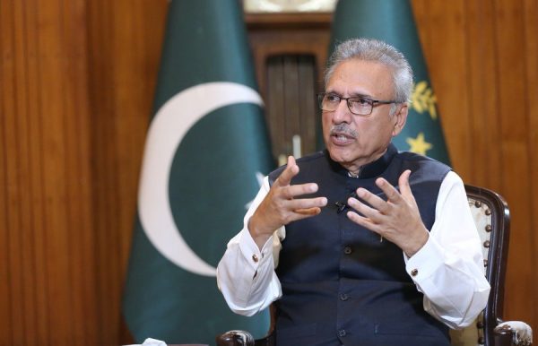 President pays tribute to martyrs of Gwadar helicopter crash