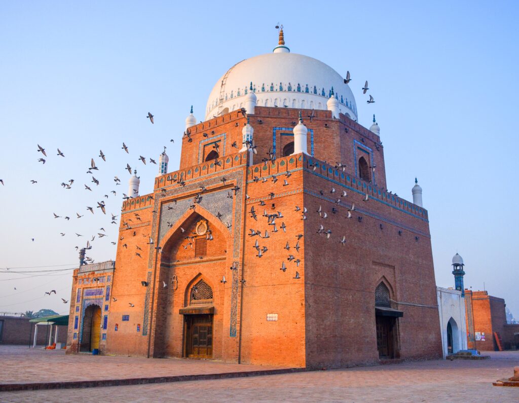 Shrine Hazrat Bahauddin Zakraiya