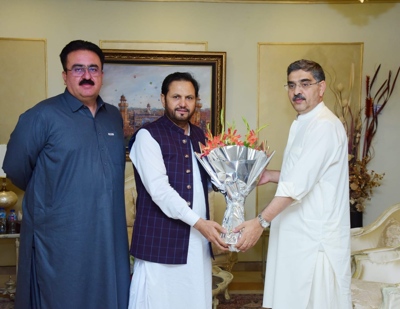 Former Balochistan assembly members felicitate caretaker PM