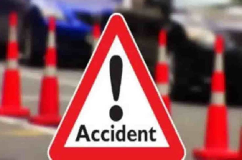 Eight injured in Mastung highway accident