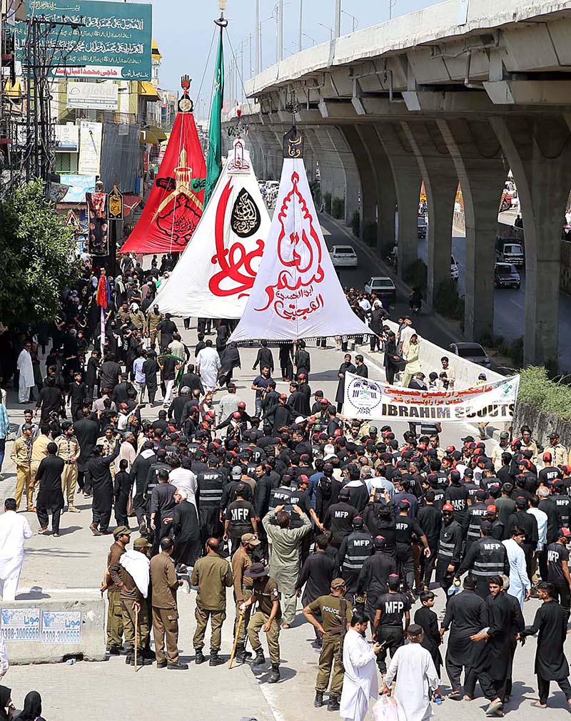 A large number of mourners attending the Chehlum procession to ...