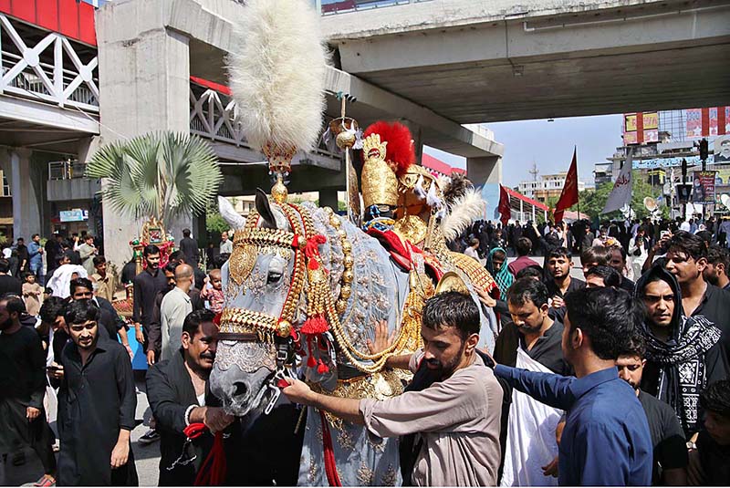 A large number of mourners attending the Chehlum procession to commemorate the martyrdom of Hazrat Imam Hussain (RA) grandson of Holy Prophet Muhammad (SAWW).