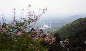  A beautiful view of Faisal Mosque Cover between mountains in the Federal Capital. 