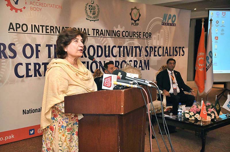 Guest of honor Ms. Ismat Gul Khattak, Director General Pakistan National Accreditation Council addressing at International Training Course for Assess of the Productivity Specialists Certification Program