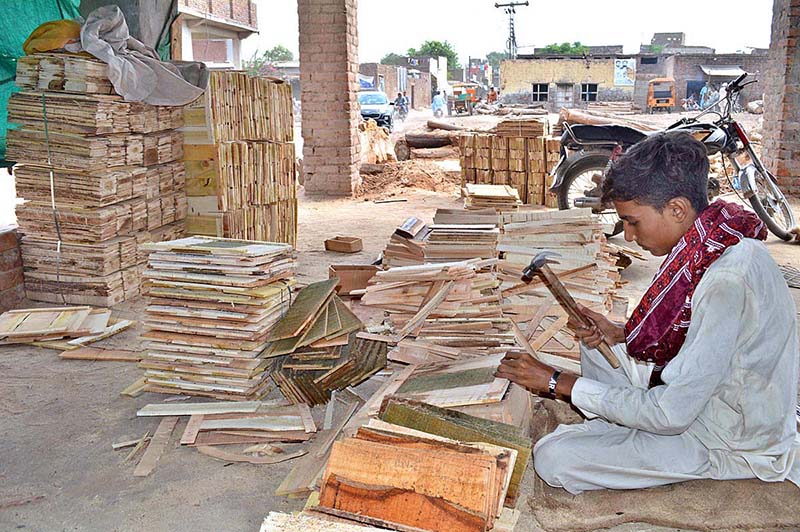 Labourar busy in work on their work place at wooden market