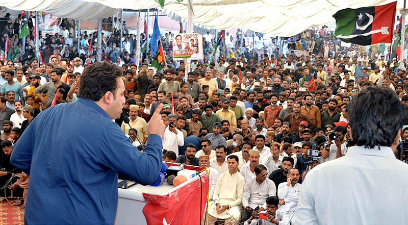 Pakistan Peoples Party (PPP) Chairman Bilawal Bhutto-Zardari addressing to (PPP) workers gathering at Hussainabad.