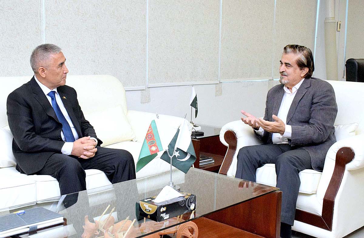 Ambassador of Turkmenistan H.E. Atadjan Movlamov called on Interim Federal Minister for National Heritage and Culture Jamal Shah.