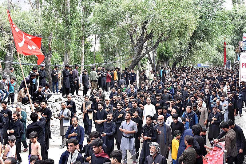 A large number of mourners attending Chehlum procession of the Holy Month of Muharram ul Haram