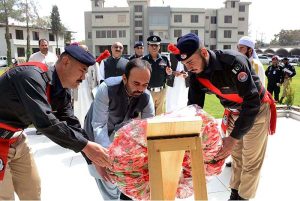 Caretaker Minister Balochistan Mir Muhammad Zubir Jamali pays visit to Central Police Office