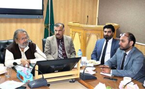 Federal Minister for Education, Professional Training, Madad Ali Sindhi is being briefed by DG FDE Amjad Ahmed during his visit to the Federal Directorate of Education