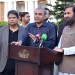 Caretaker Chief Minister Punjab Mohsin Naqvi along with Punjab Governor, Muhammad Baligh ur Rehman talking to the media after visiting the Governor House