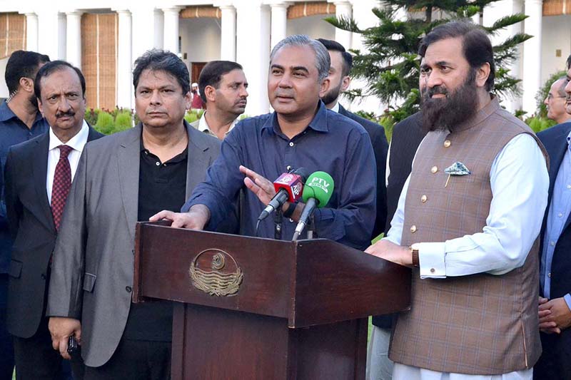 Caretaker Chief Minister Punjab Mohsin Naqvi along with Punjab Governor, Muhammad Baligh ur Rehman talking to the media after visiting the Governor House
