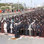 Mourners offer Zuhr prayers at M A Jinnah Road on the occasion of Chehlum of Hazrat Imam Hussain (AS), grandson of Holy Prophet (SAWW)