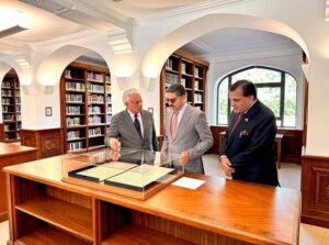 Caretaker Prime Minister Anwaar-ul-Haq Kakar visits the Oxford Centre for Islamic Studies