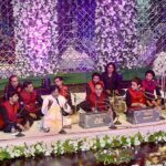 Renowned Singer Sher Mian Dad performing in a program at Lahore Arts Council