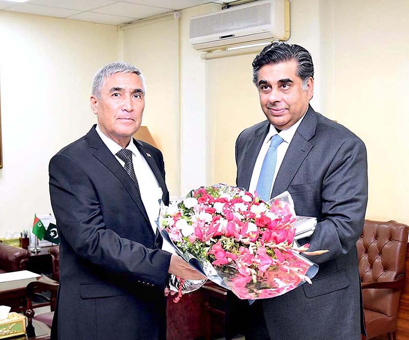 Federal Minister for Commerce, Dr. Gohar Ejaz, and Turkmenistan Ambassador to Pakistan, H.E. Mr. Atadjan Movlamov meet to enhance bilateral trade