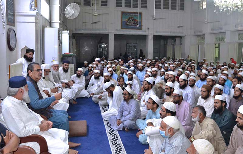 Caretaker Federal Minister for Religious Affairs and Interfaith Harmony Aneeq Ahmed is being briefed during his visit to new Hajji Camp