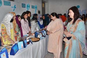 Vice-Chancellor Prof. Dr. Zill-e-Huma Nazli visiting food stalls after inaugurate food stalls product displayed by students in connection with World Food Day organized by Department of Food Sciences & Technology at Government College Women University Faisalabad (GCWUF).