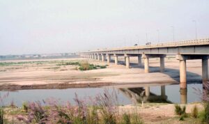 A view of dry beds of the Chenab River near head of Muhammad Wala