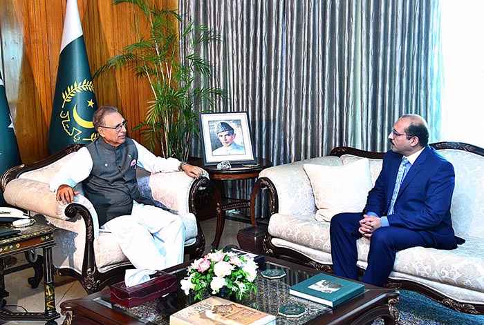 Pakistan's Ambassador-designate to Iraq Muhammad Zeeshan Ahmed called on President Dr. Arif Alvi at Aiwan-e-Sadr