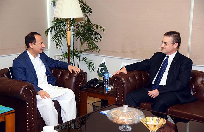 Ambassador of Cuba called on Federal Health Minister Dr Nadeem Jan in his office.
